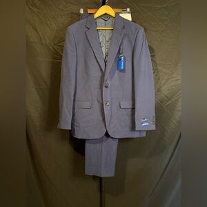 Nautica Men's 2 piece Navy Classic Blue Suit, jacket 44R, pants‎ 46R/W41